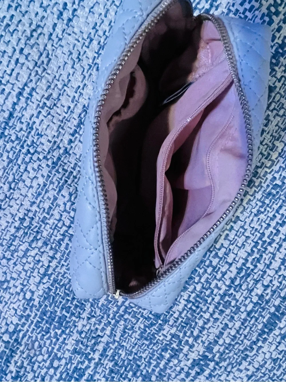 Vince Camuto soft quilted